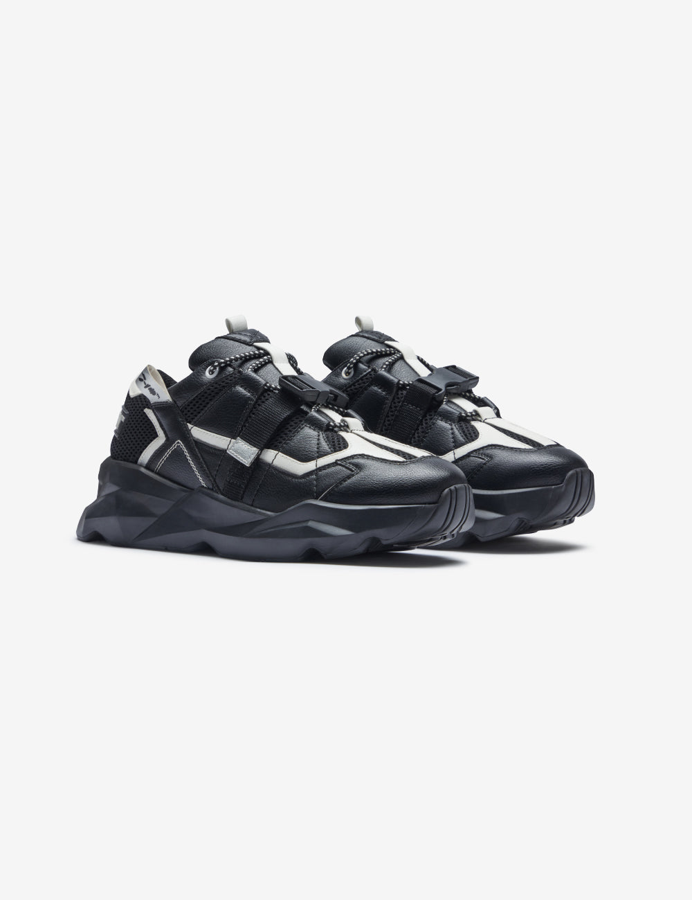 727 black white buckle chunky sneaker - 7-10.in