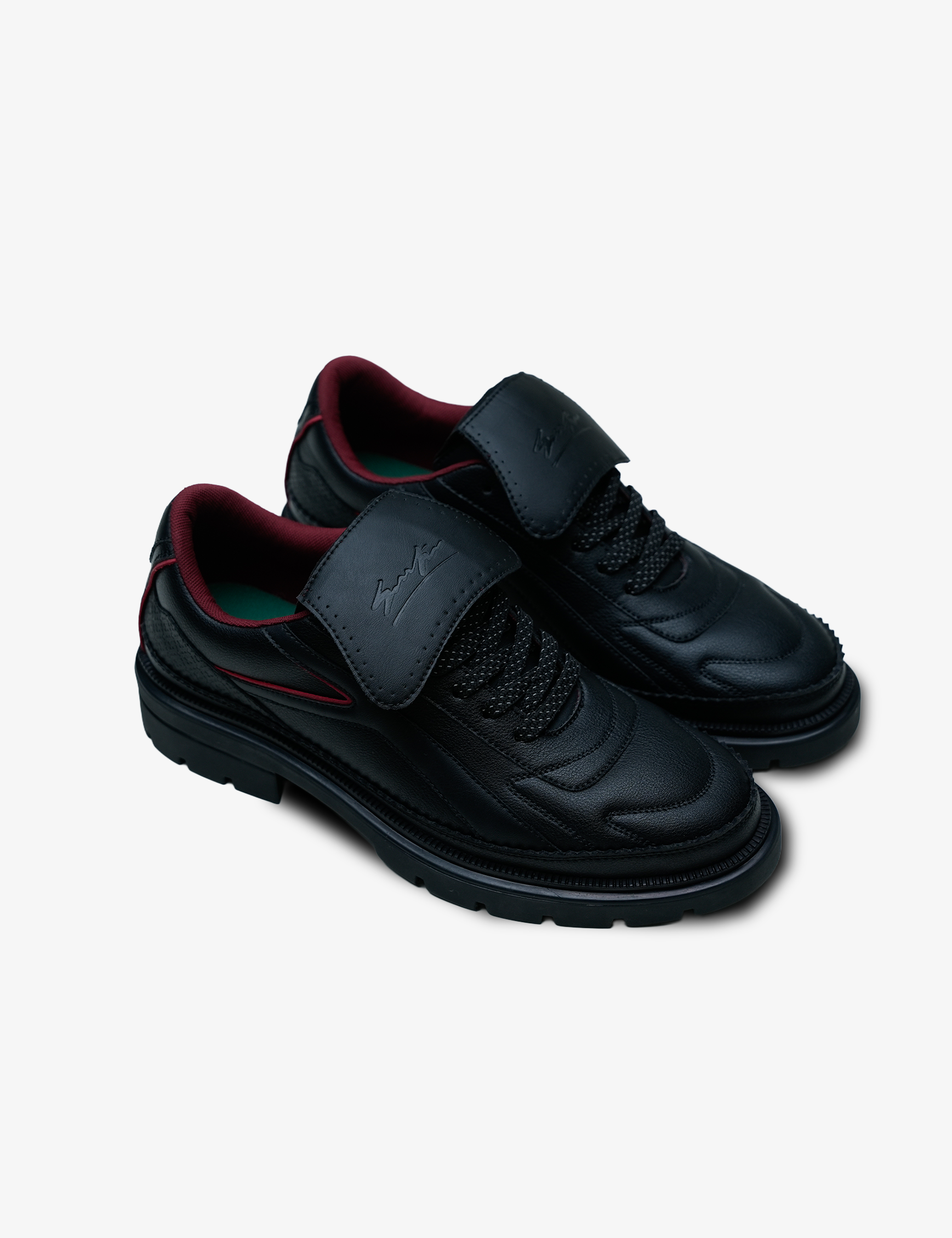 Taash Formal Sneakers