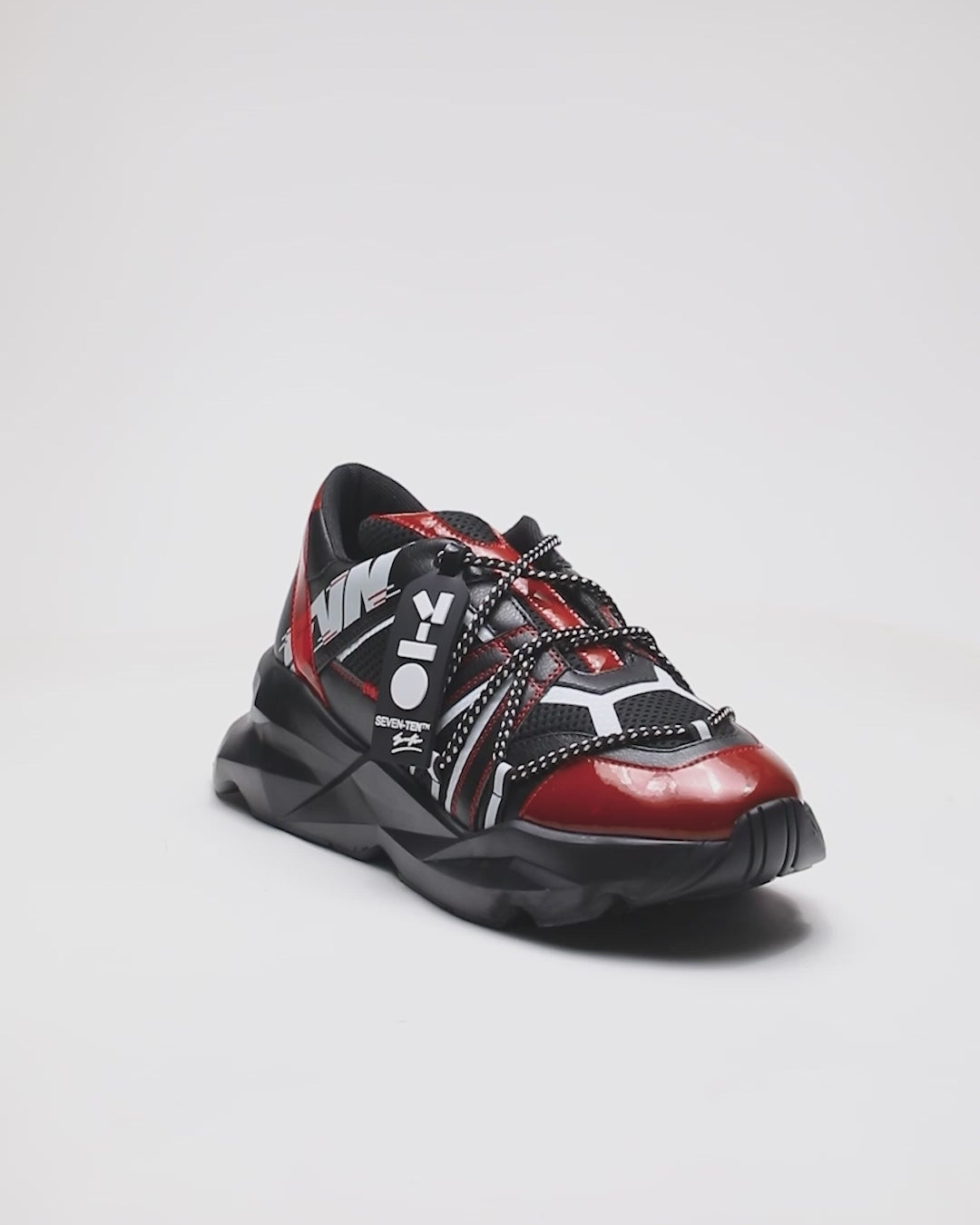 722 black red graphic chunky sneaker