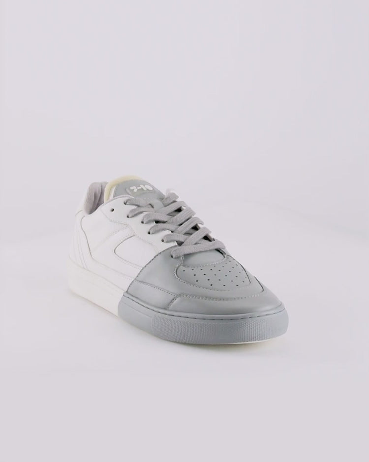 701 white & grey low-top sneaker