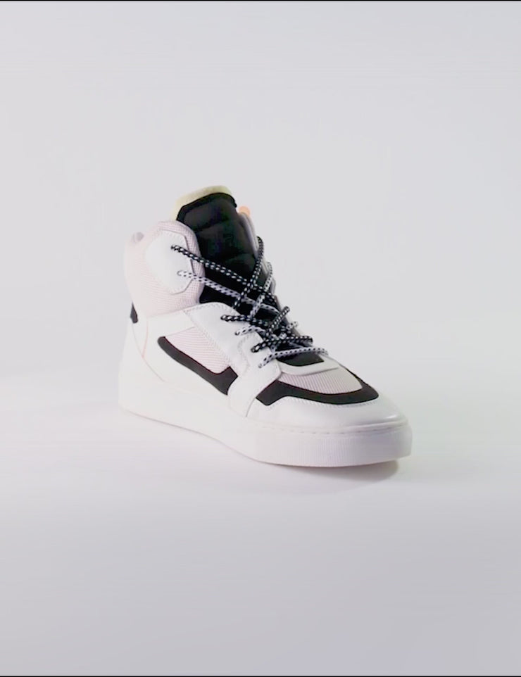 609 white black double laced mid-top sneake