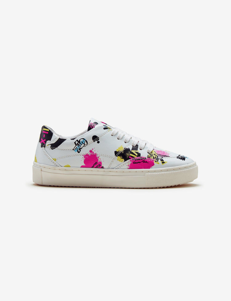 303 cmyk graffiti print low-top sneaker